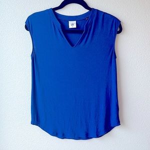 CAbi Notch tee - size XS